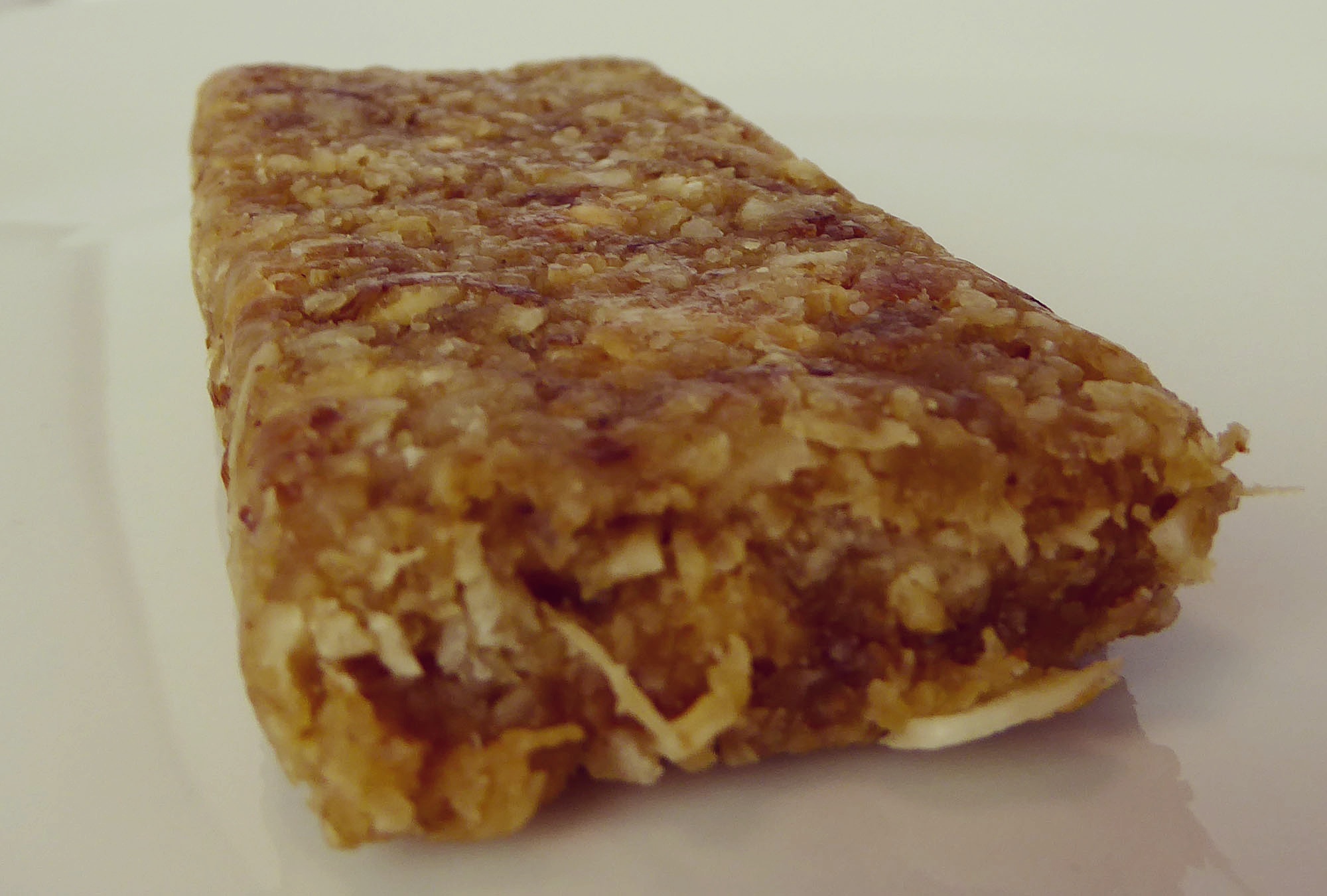 Highfive Dried Fruit Energy Bar Coconut